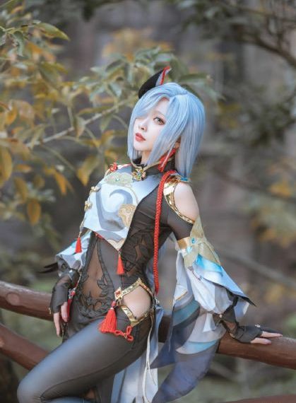漂亮女教师HD中字电影_国产剧手机在线观看