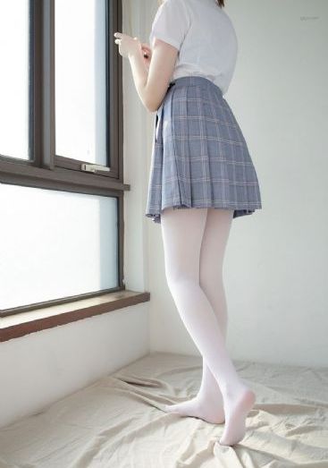 老师啊～嗯去厨房里做H视频免费_国产剧最新电影在线观看