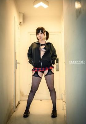 邻居少妇张开双腿让_720免费全集观看