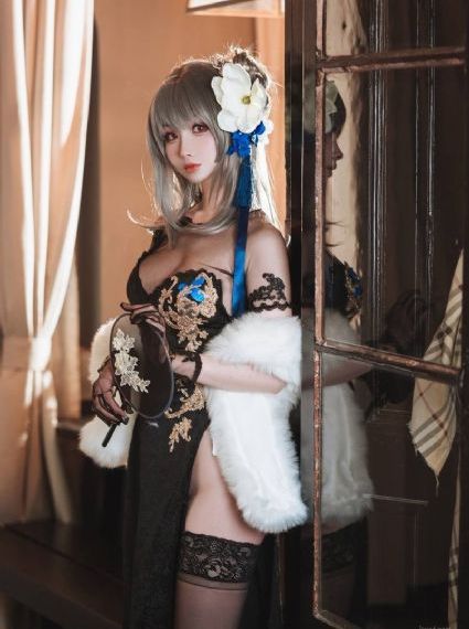 黄色美女高清AV_蓝光原盘在线观看