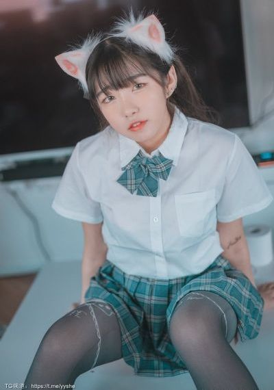 小扫货怎么能夹在线上面_BD韩语神马在线观看